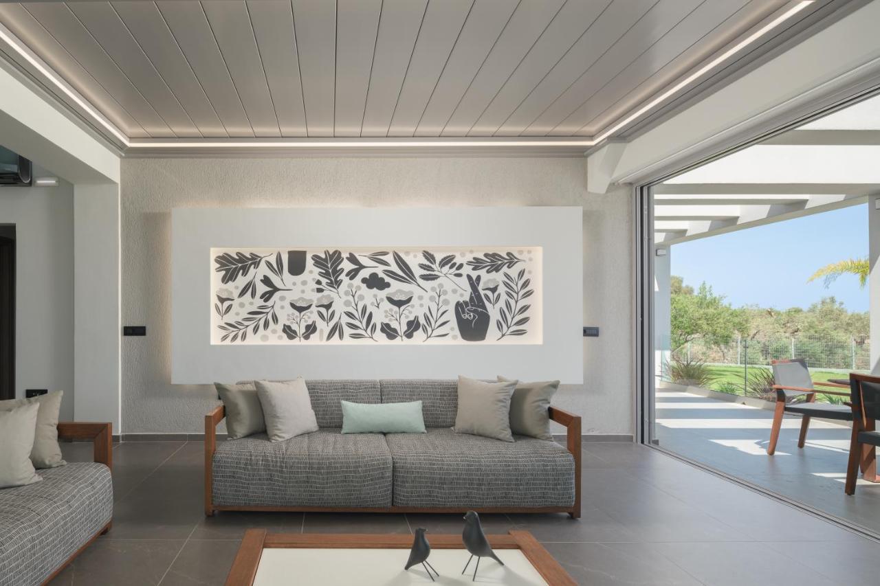 Agrielia Villas, Featuring Heated Whirlpool, By Thinkvilla Pigianos Kampos (Crete)
